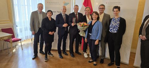 Gruppenbild von der Auszeichnung mit den Ministern Polaschek und Kocher © BMBWF, Sabine Klimpt