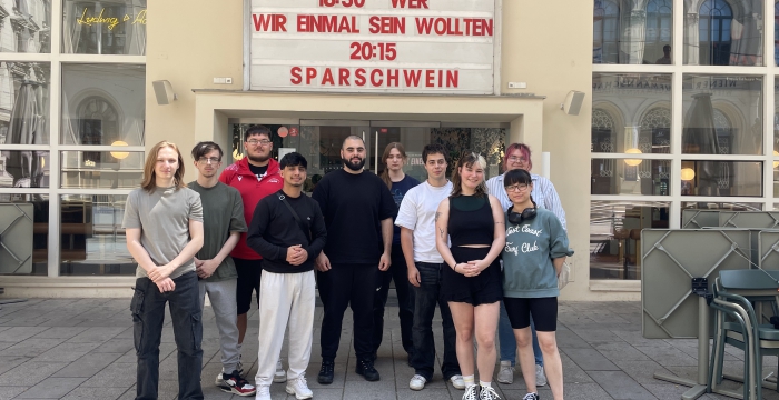 Gruppenfoto der Jugendjury 2024 © Clara Schermer