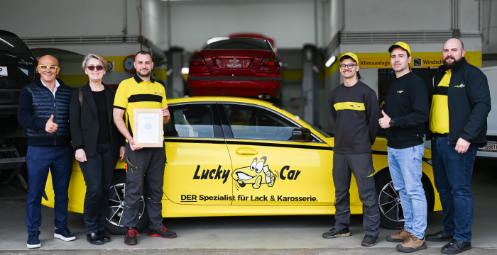 Auszeichnung Partnerbetrieb 2025, Lucky Car Filiale Dampschiffstraße © Jugend am Werk