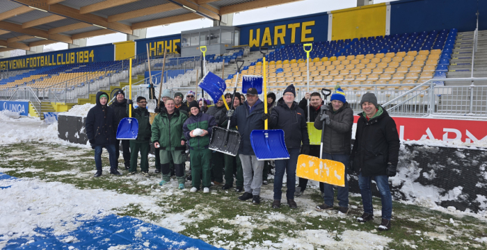 Schneeräumungsaktion © First Vienna FC 1894