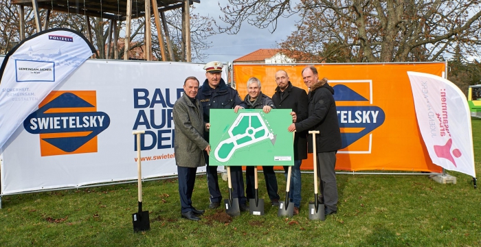 Gruppenfoto beim Spatenstich Verkehrsgarten © LPD Wien/Karl Schober
