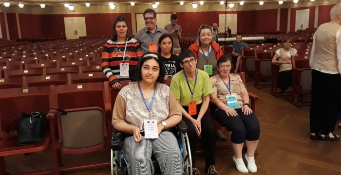 Gruppenfoto im Konzerthaus © Jugend am Werk