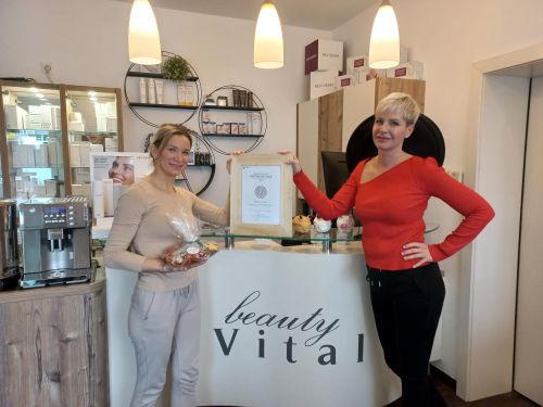 Auszeichnung Partnerbetrieb Beauty Vital © Jugend am Werk