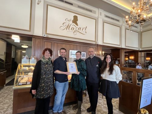 Auszeichnung Partnerbetrieb 2025, Cafe Mozart © Jugend am Werk