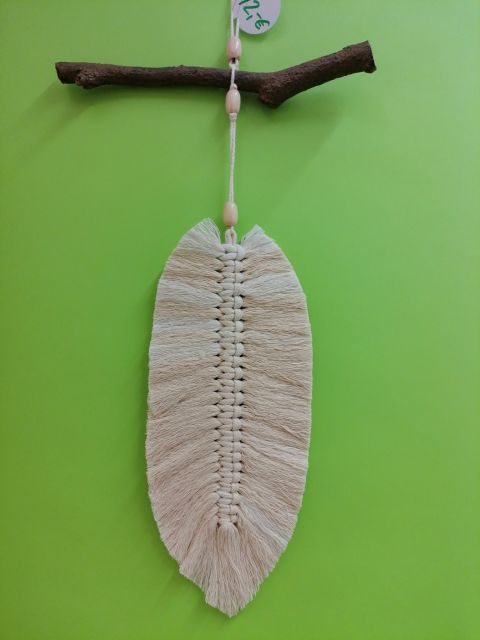 Makramee Blatt am Ast © Jugend am Werk