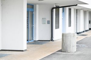 Außenansicht vom Eingang der Tagesstruktur Pogrelzstraße © Jugend am Werk