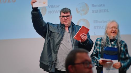 Franz Schwager freut sich über die Auszeichnung © Peter Monoki Franz Schwager freut sich über die Auszeichnung © Peter Monoki