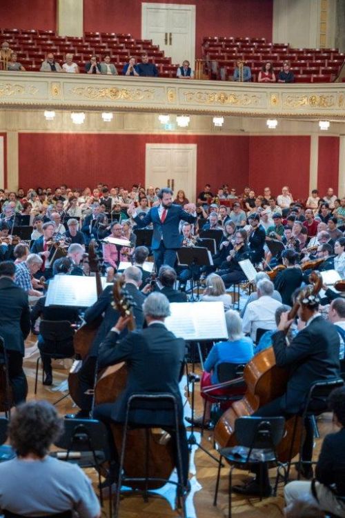 Besuch im Wiener Konzerthaus © Niesel-Reghenzani Besuch im Wiener Konzerthaus © Niesel-Reghenzani