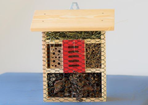Insektenhotel, von vorne © Jugend am Werk